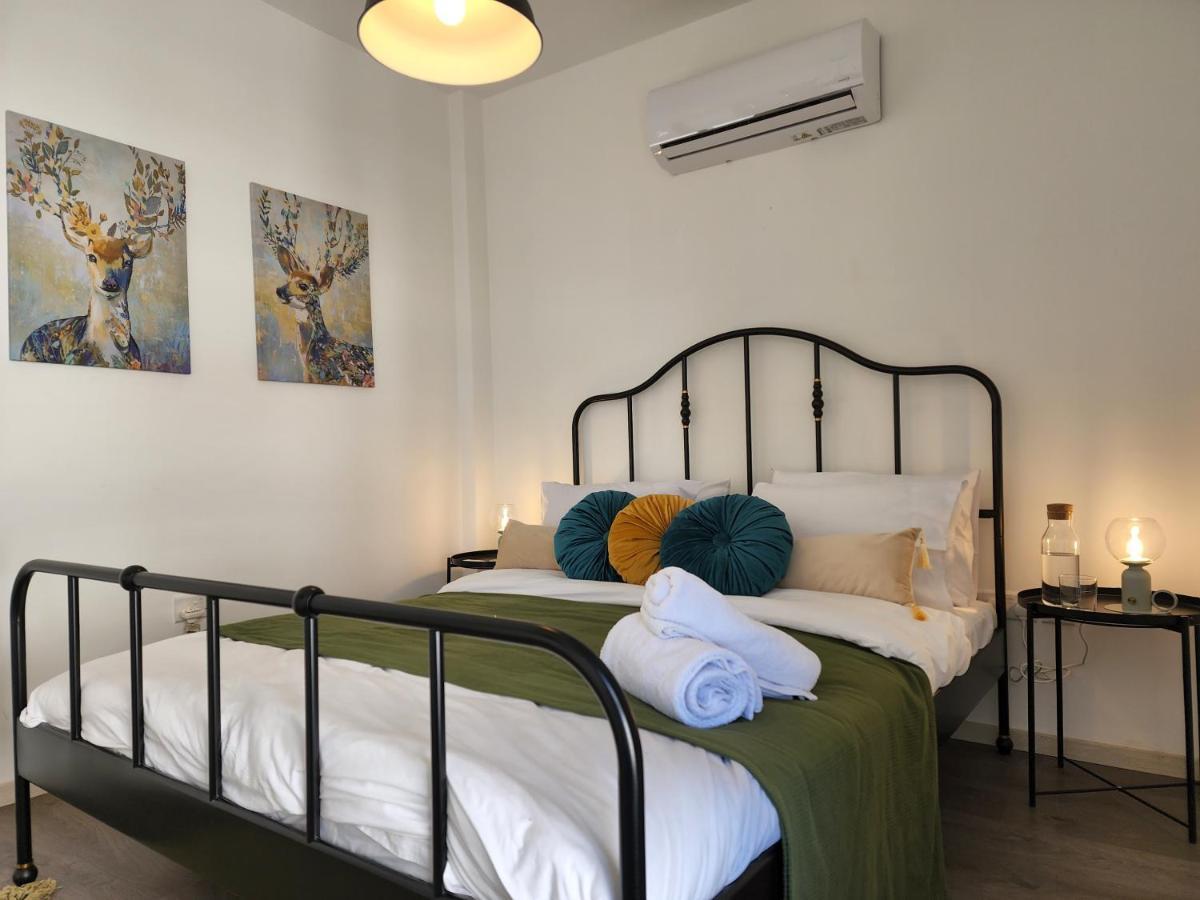 Frida'S Cozy Two Bedroom Apt Ларнака Екстер'єр фото